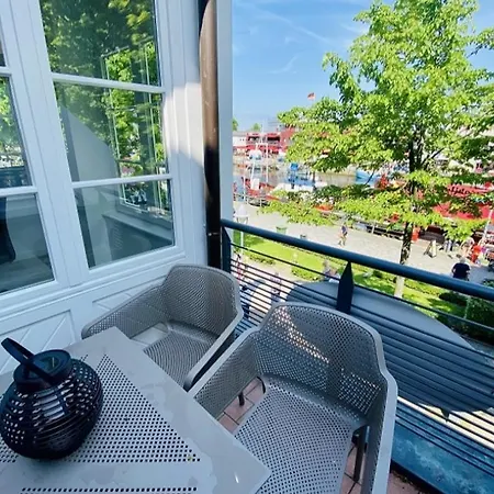Traffic, Direkt Am Alten Strom Apartment